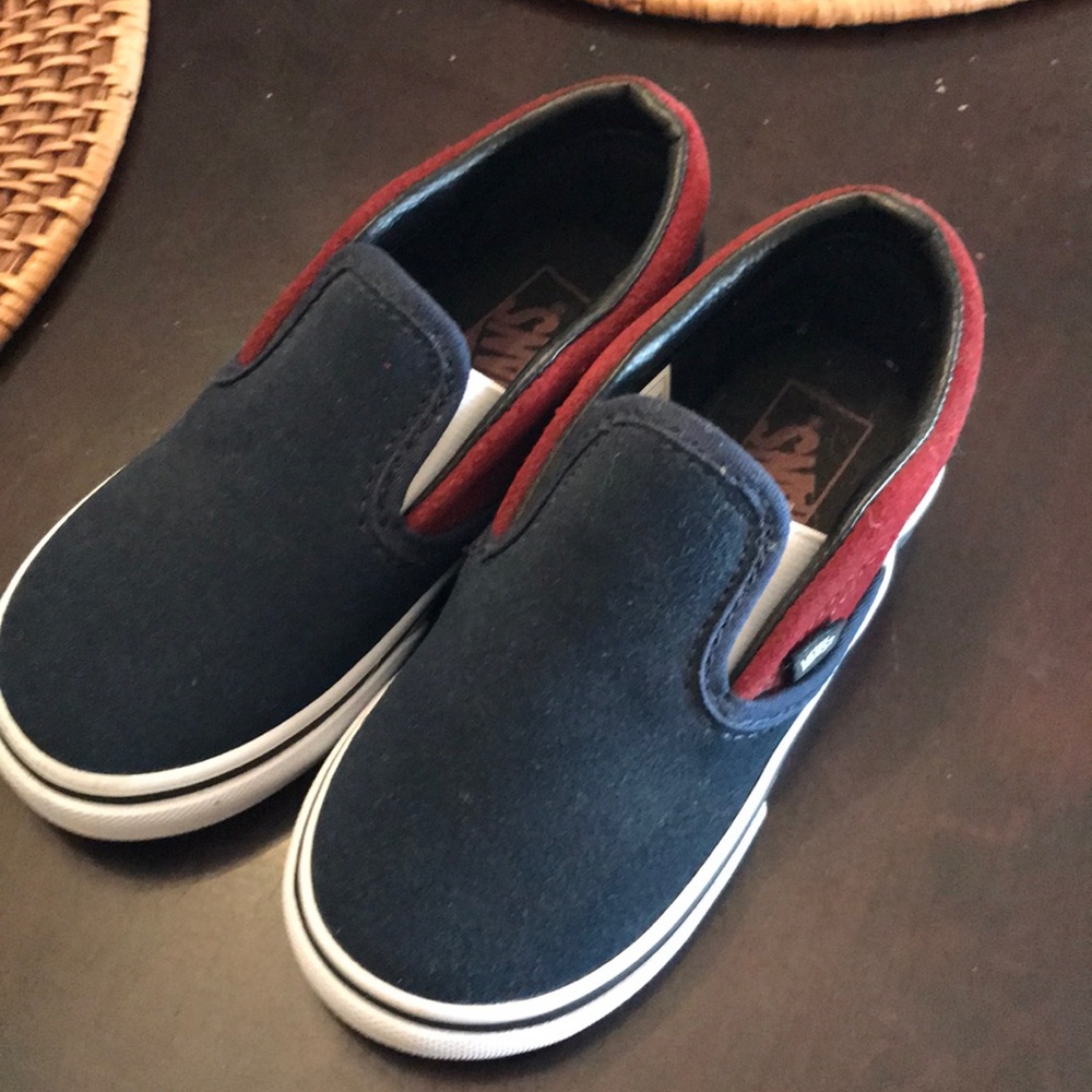 Vans slip on